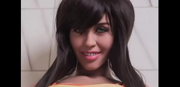  Smiling Doll GF with Beautiful Eyes!